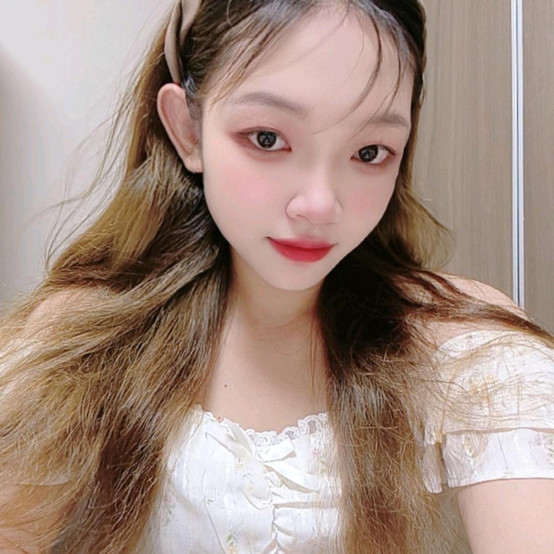 🍓Gia Hân🍓“草莓”