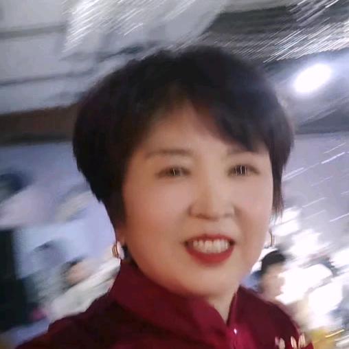 顺购批发超市。姐