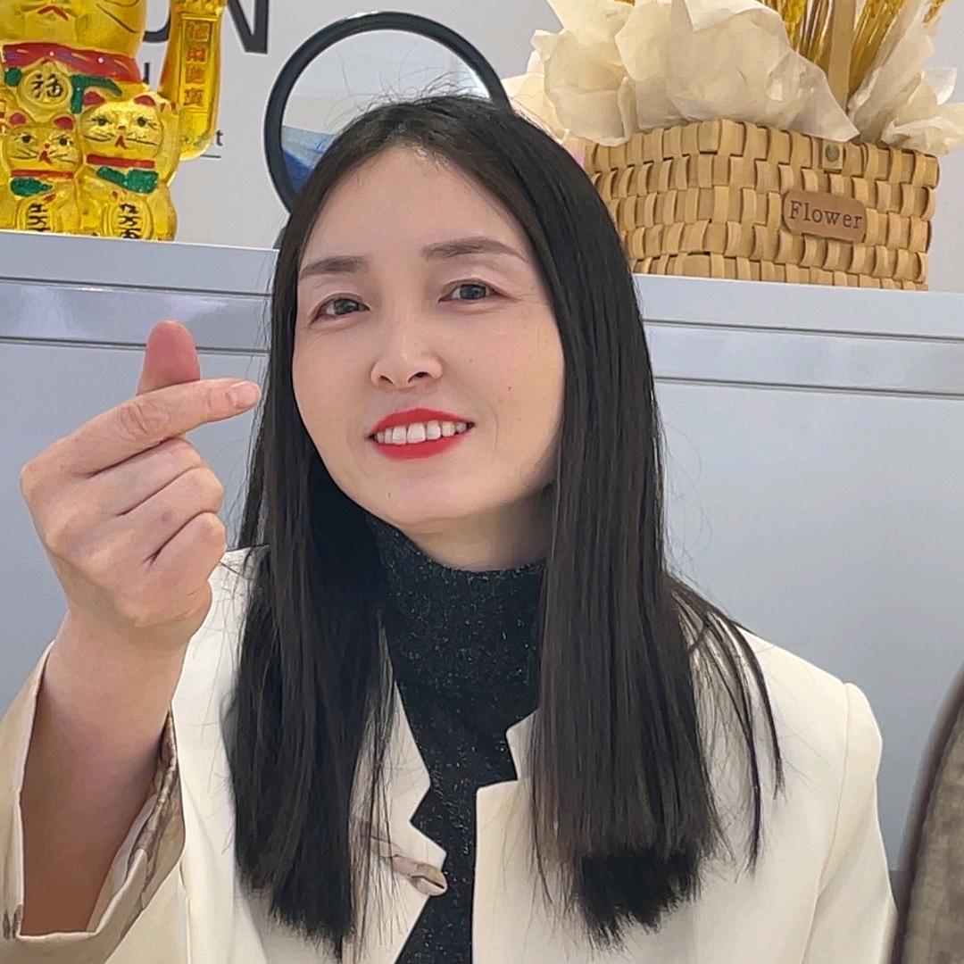 柞水三年七班童装～素言女装