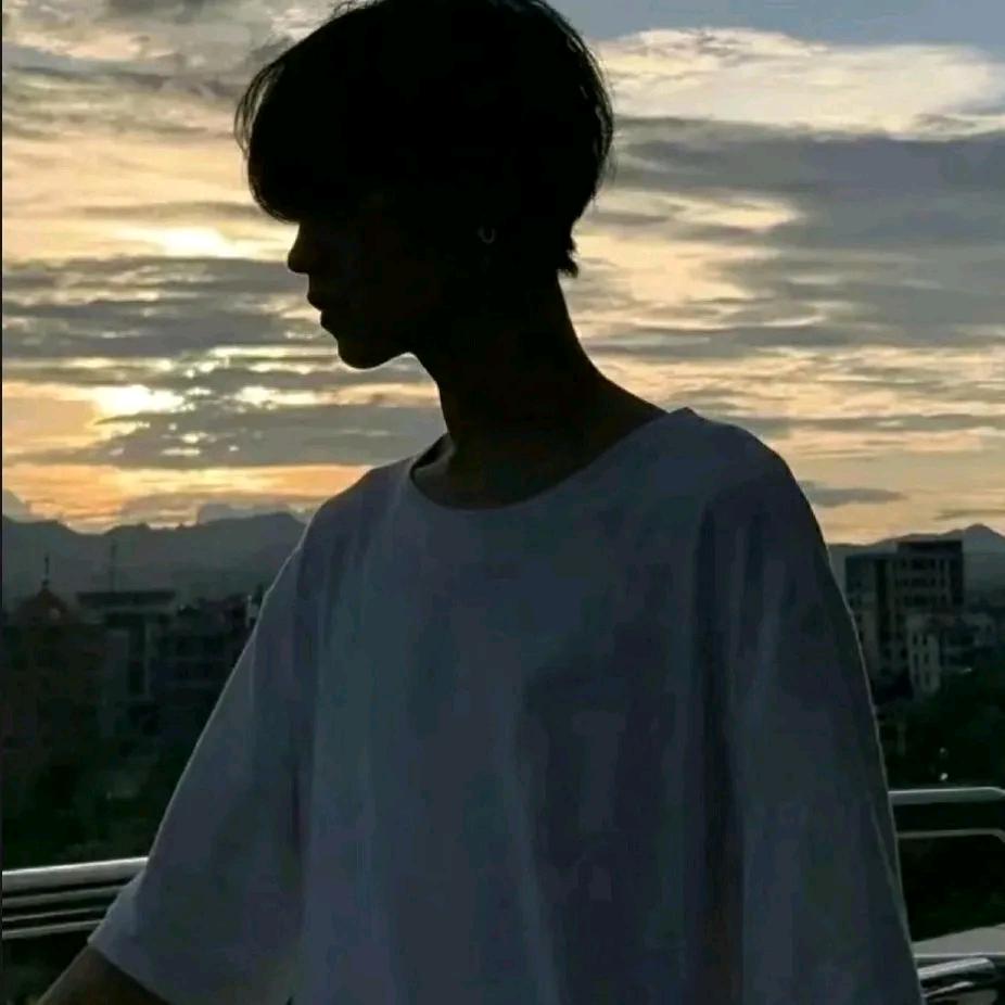 热爱生活的小洋