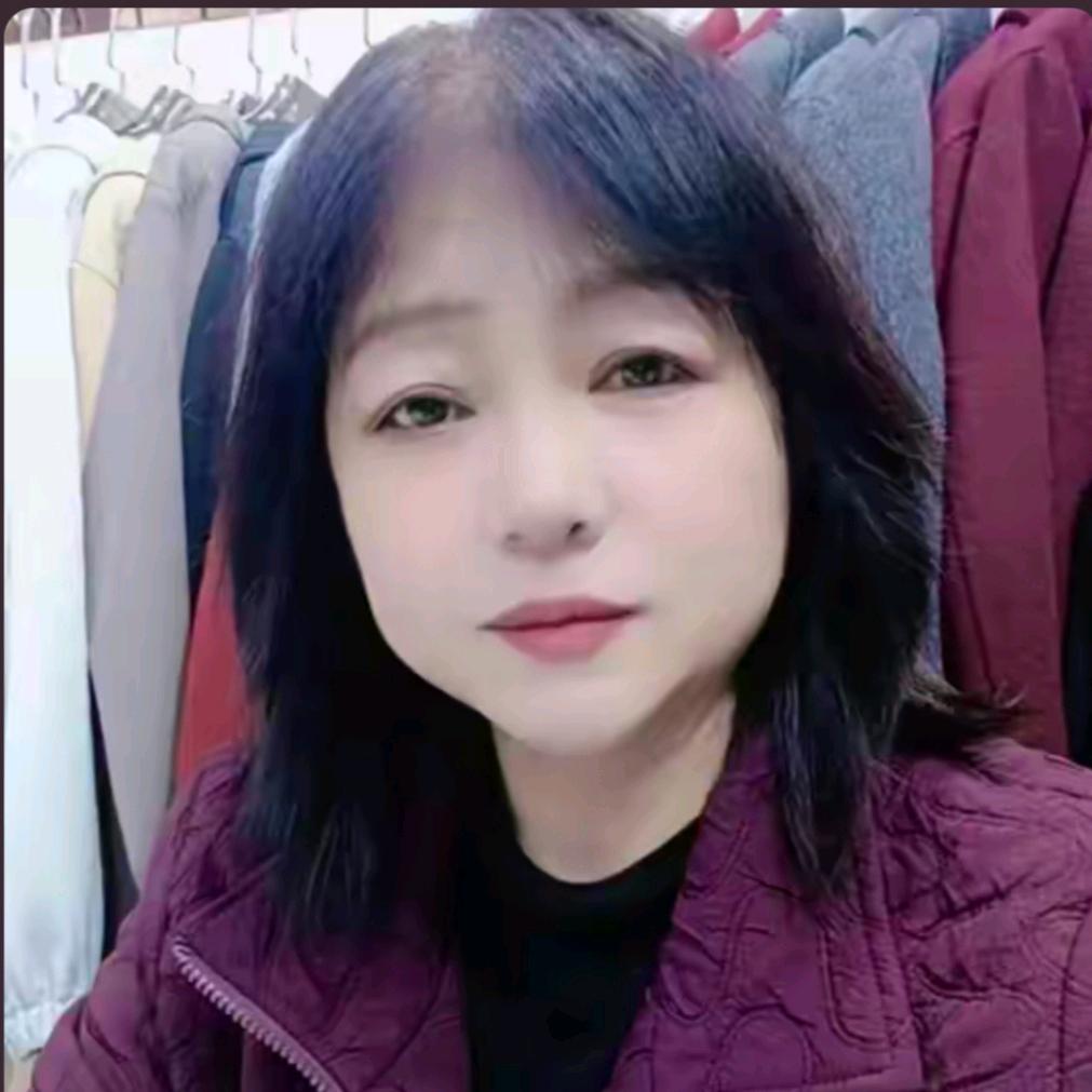 敦煌歌薇，秀衣坊服饰