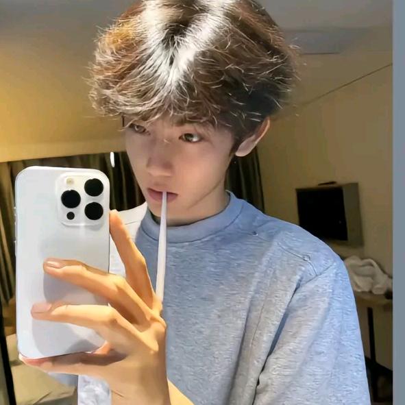 阔海ღ（最强美职篮接单）