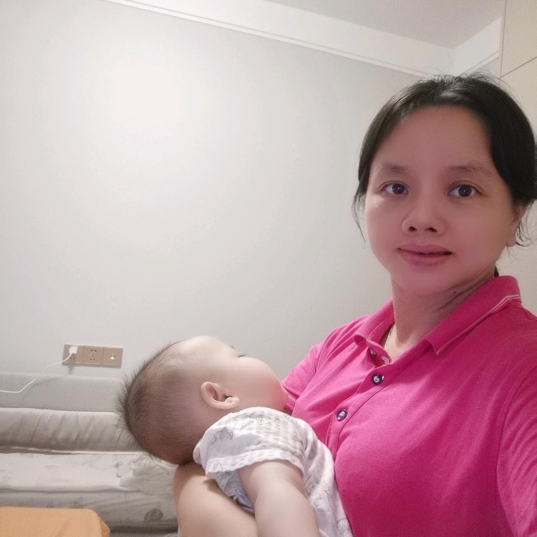 高级育婴师莲姐