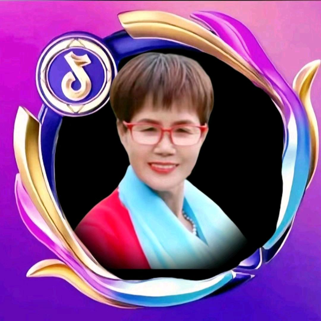（开心果姐🎤）