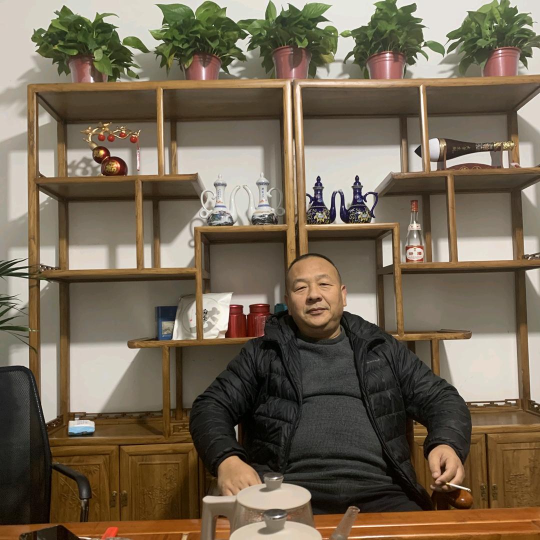 老孙聊大姜（小号）。