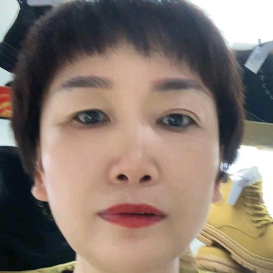 良缘《万衣汇服装批发城》