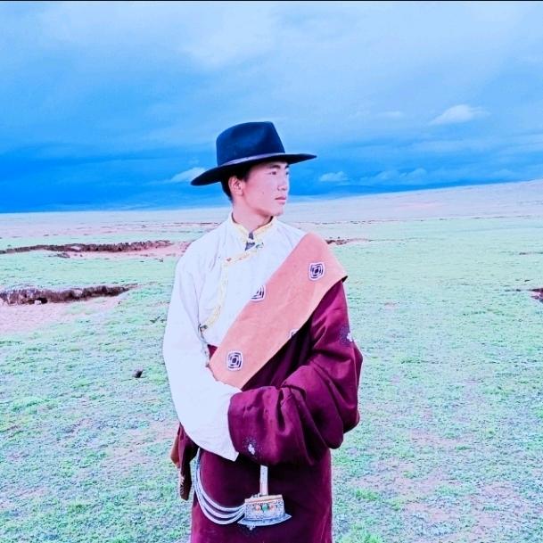 🎸仁青🎤旺球🎼    小号