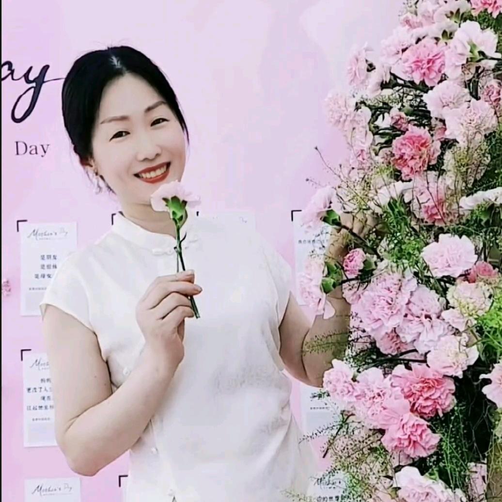 雍小姐