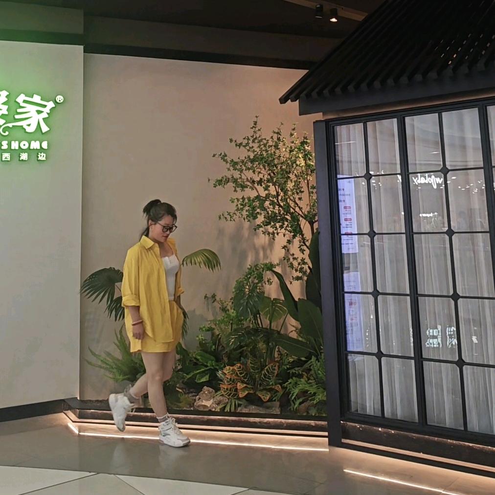 安静的静