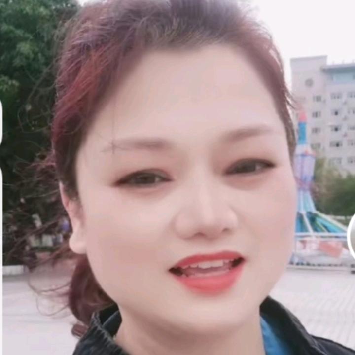 阿莲