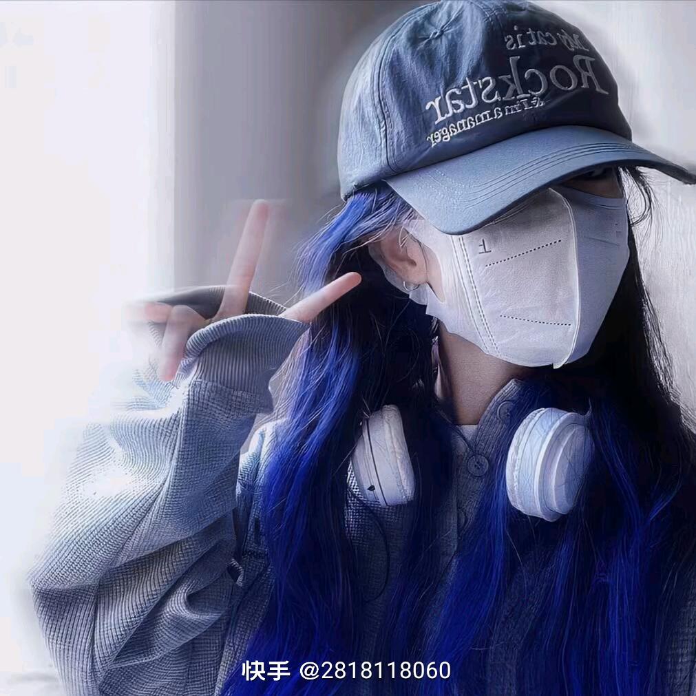 𝓒𝓪𝓶𝓮𝓵𝓵𝓲𝓪