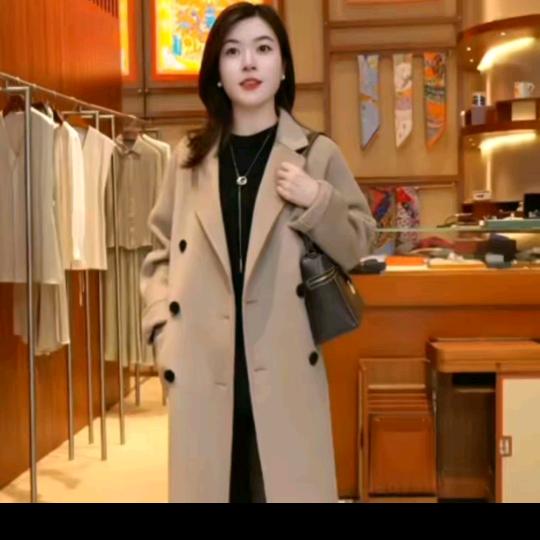 H姐曼辰～穿搭分享