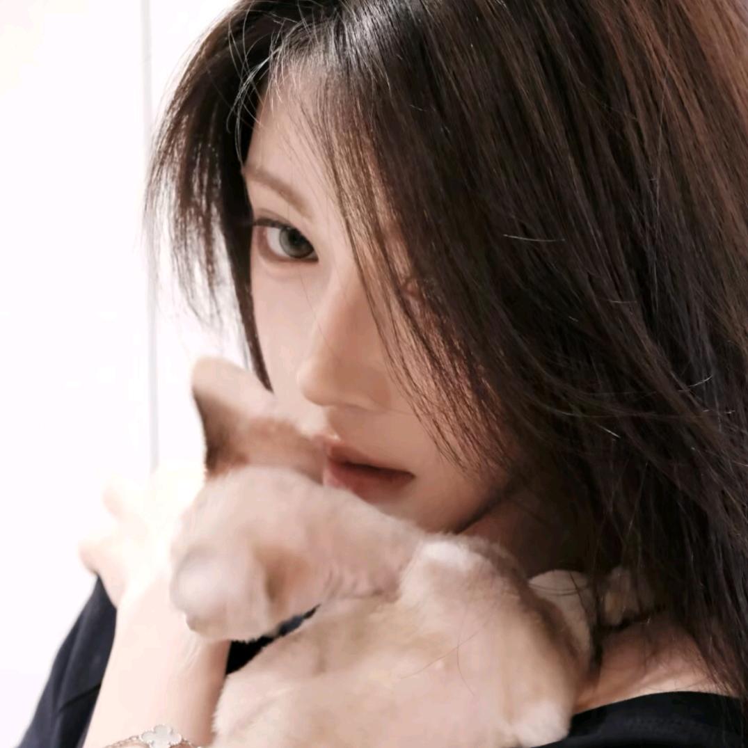 Aaa.shijinyu