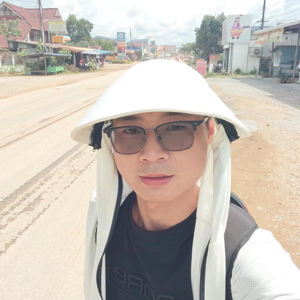 小丘 （勇闯版）