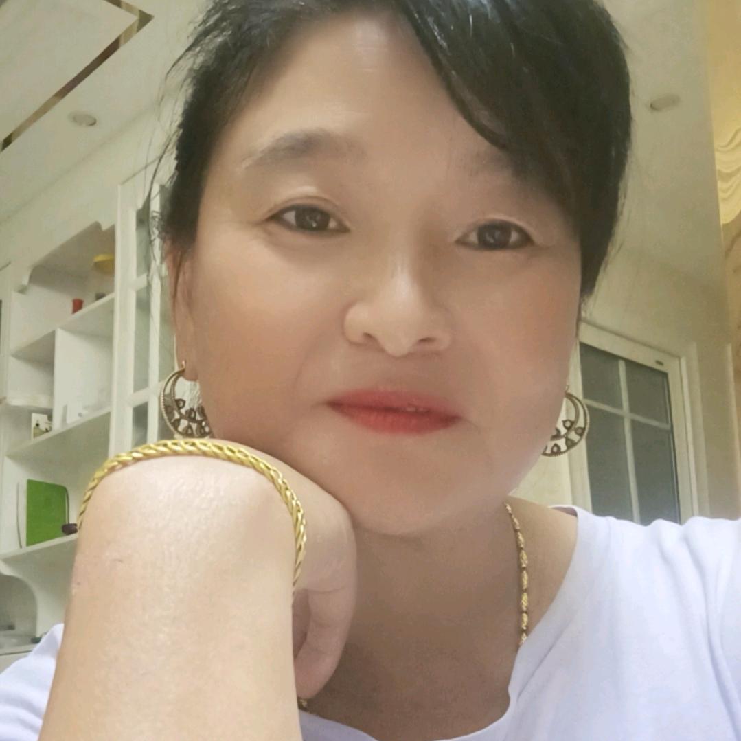 彩彩