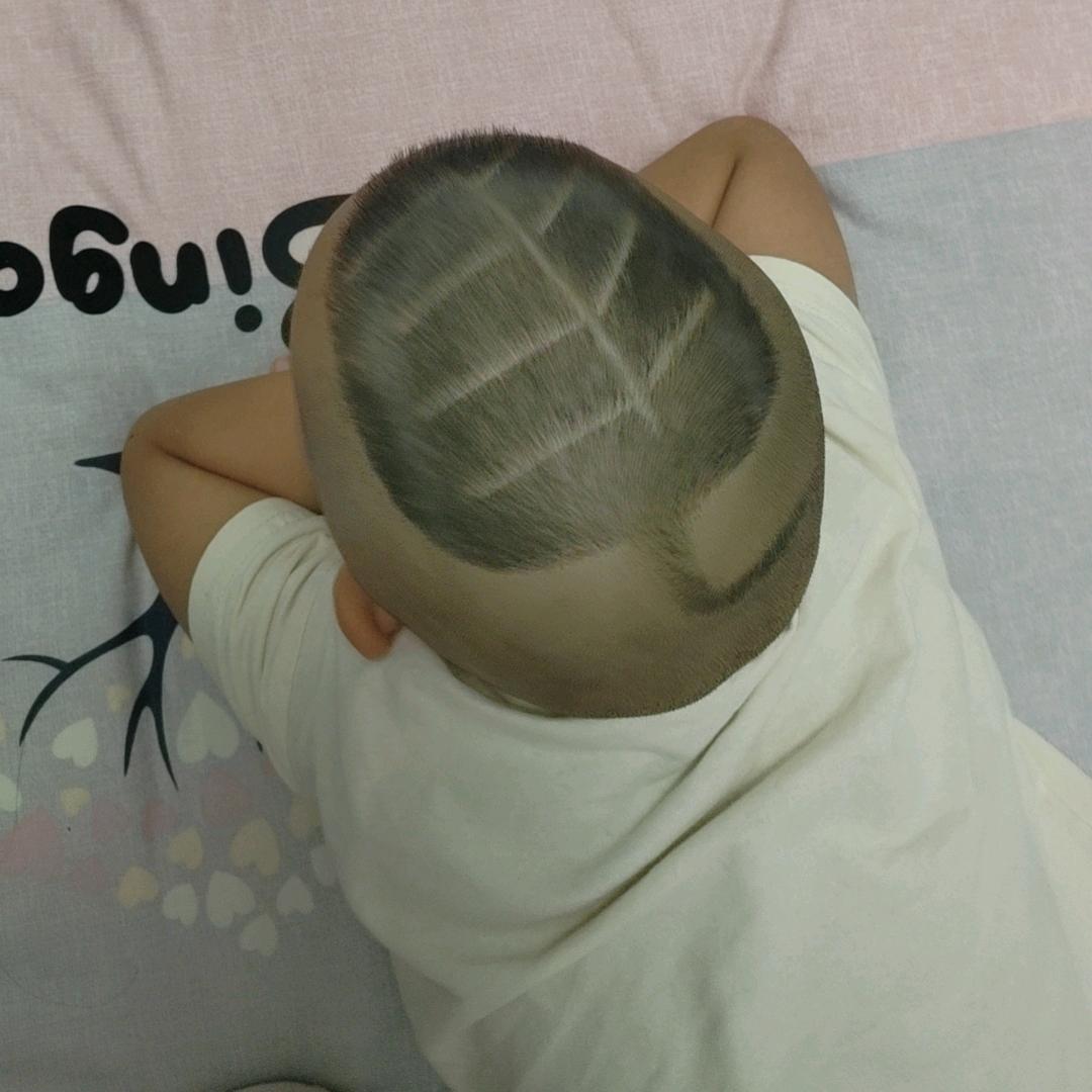 李辰辰