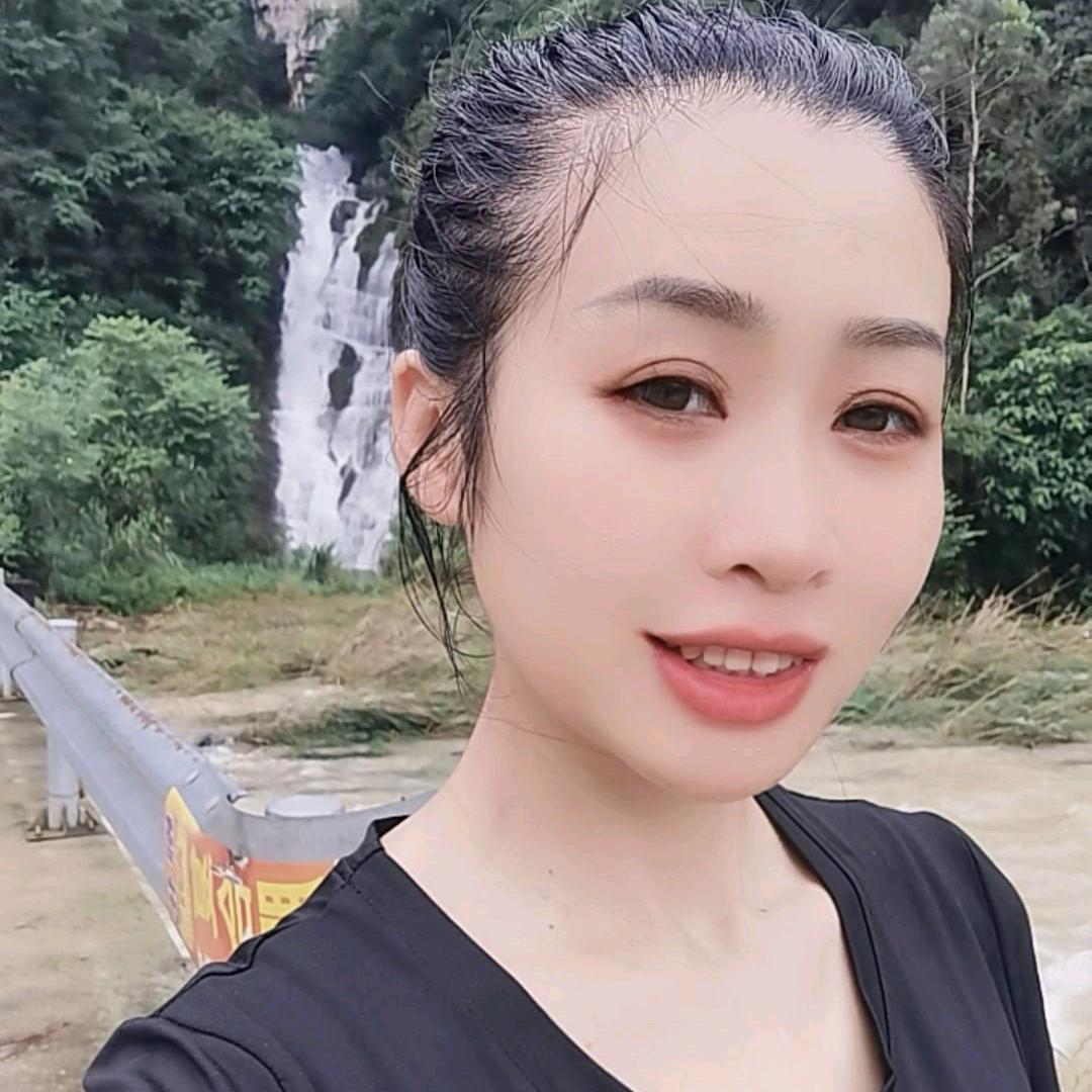 黄小雨