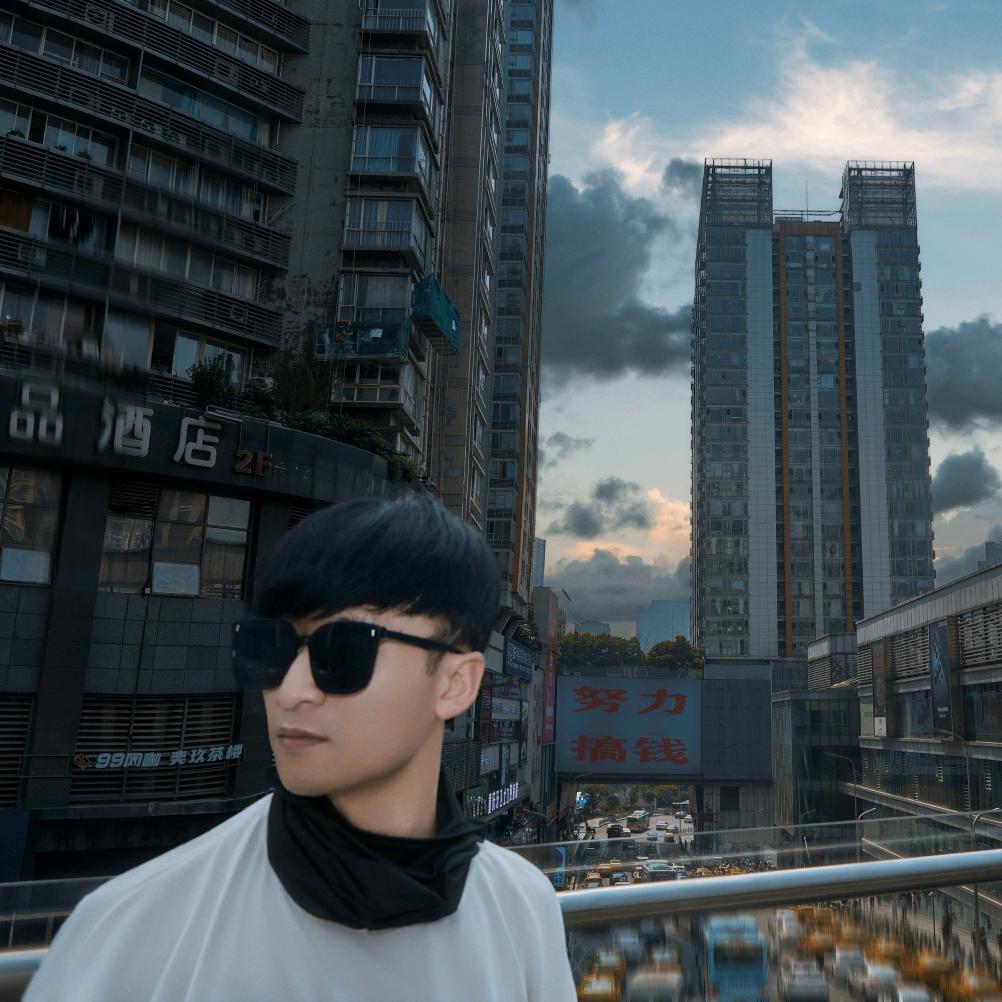 拍照的狗蛋儿📷