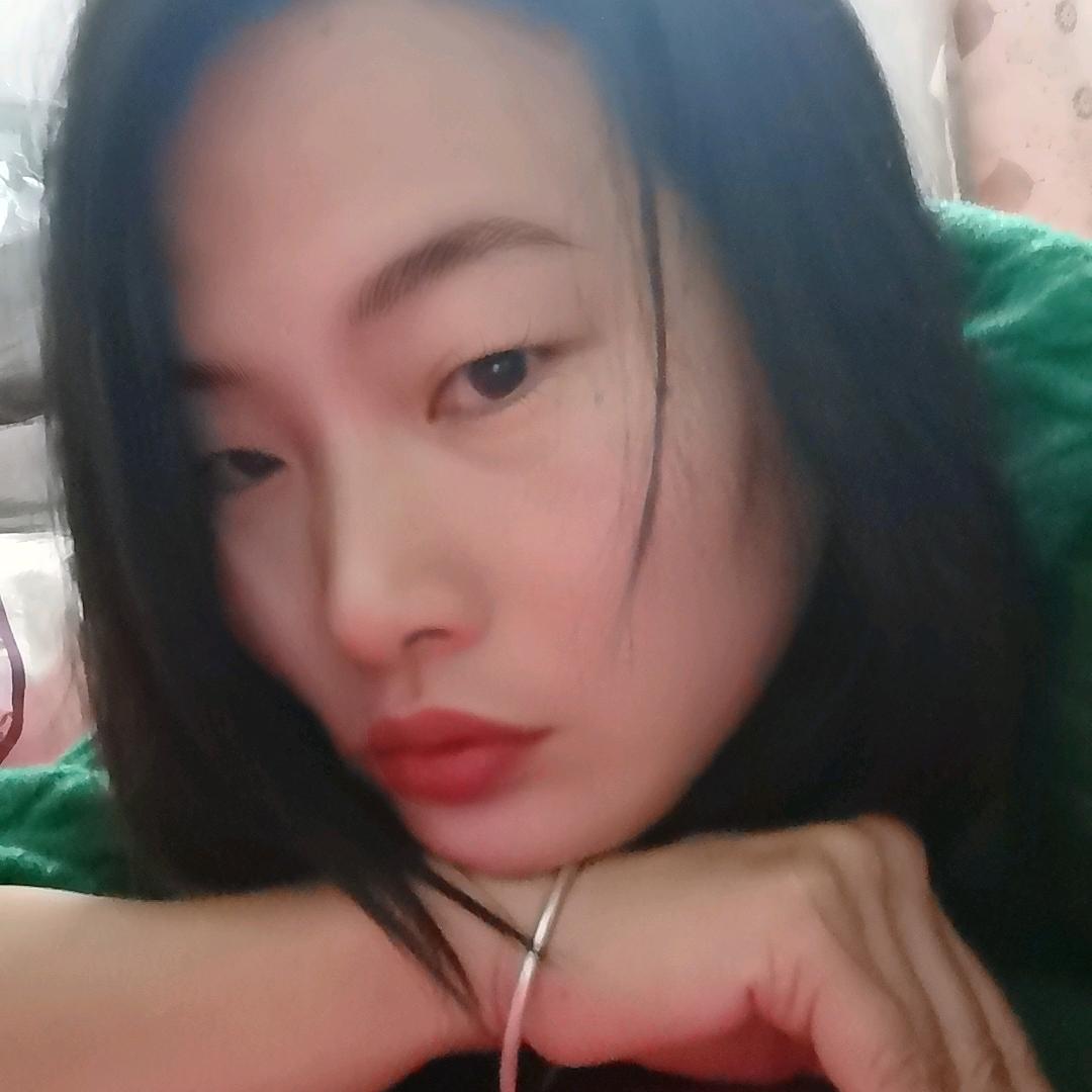 㞮孞（佳佳）