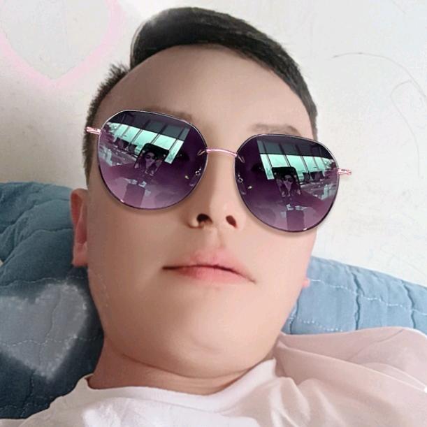 古月小哥哥