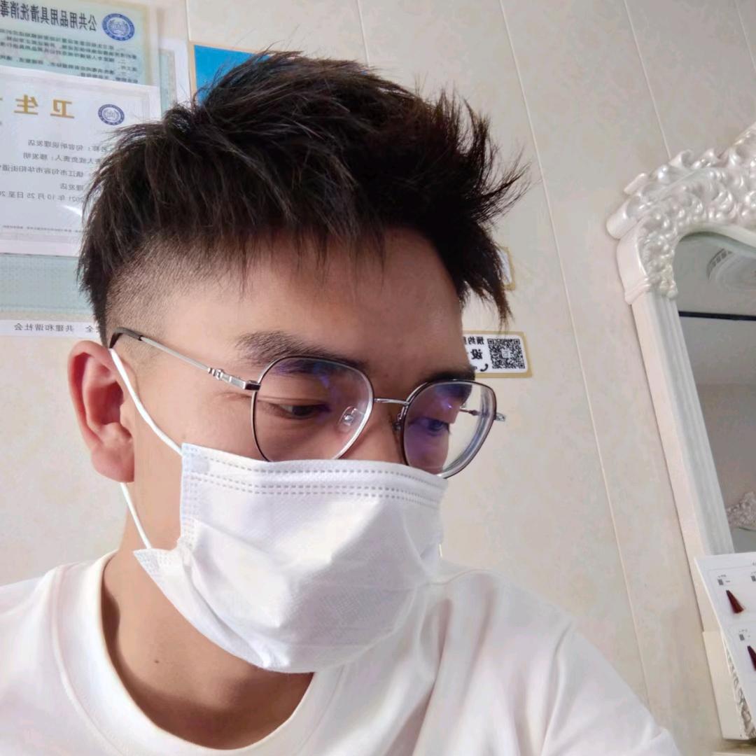 jmone潮牌沙龙  孙