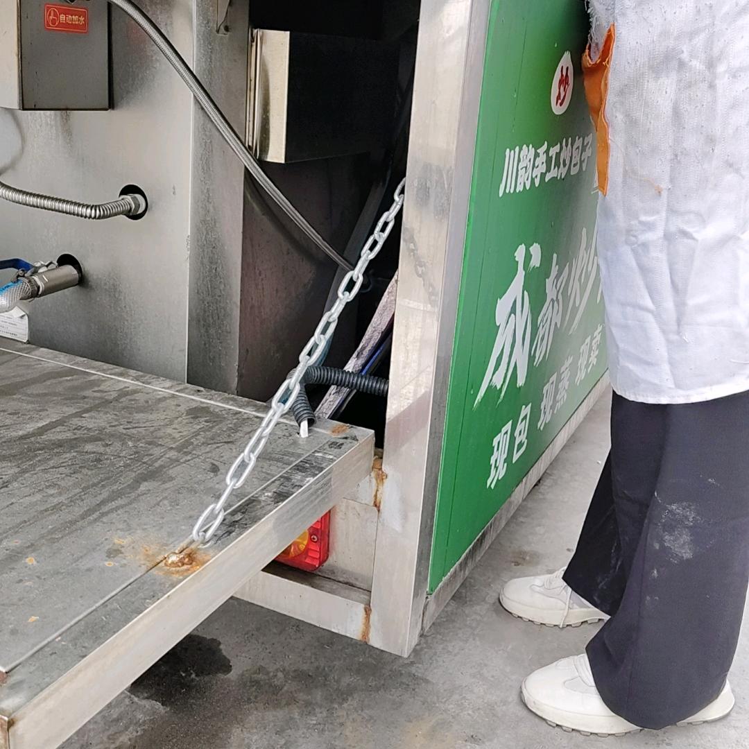 赢聚小吃
