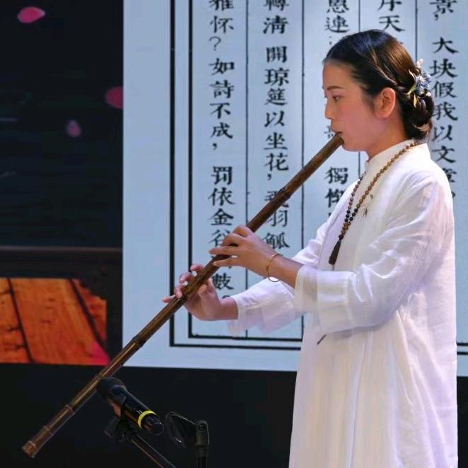 莲花（笛箫小白）