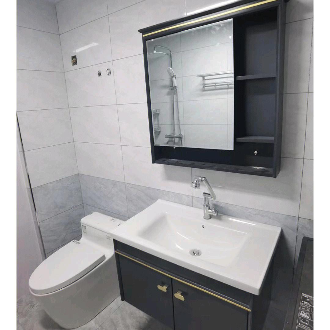 卫浴安装，初尘€独恋“”