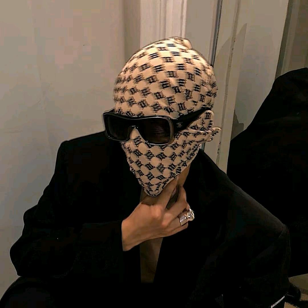 阿砚头像
