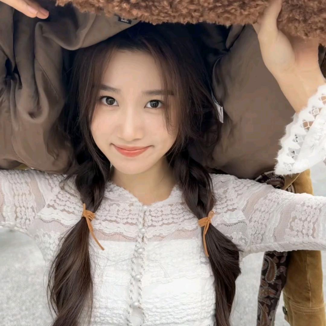 我要香香的昱晓