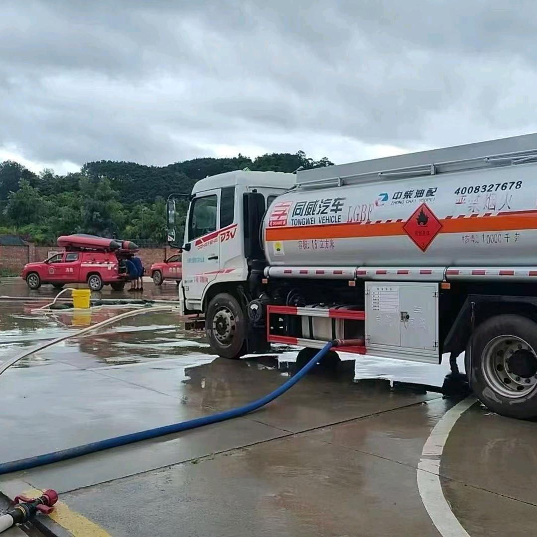 流动加油车总部——李金