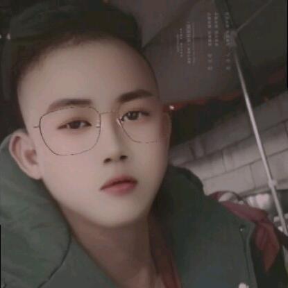 双子座男（珎嘻）