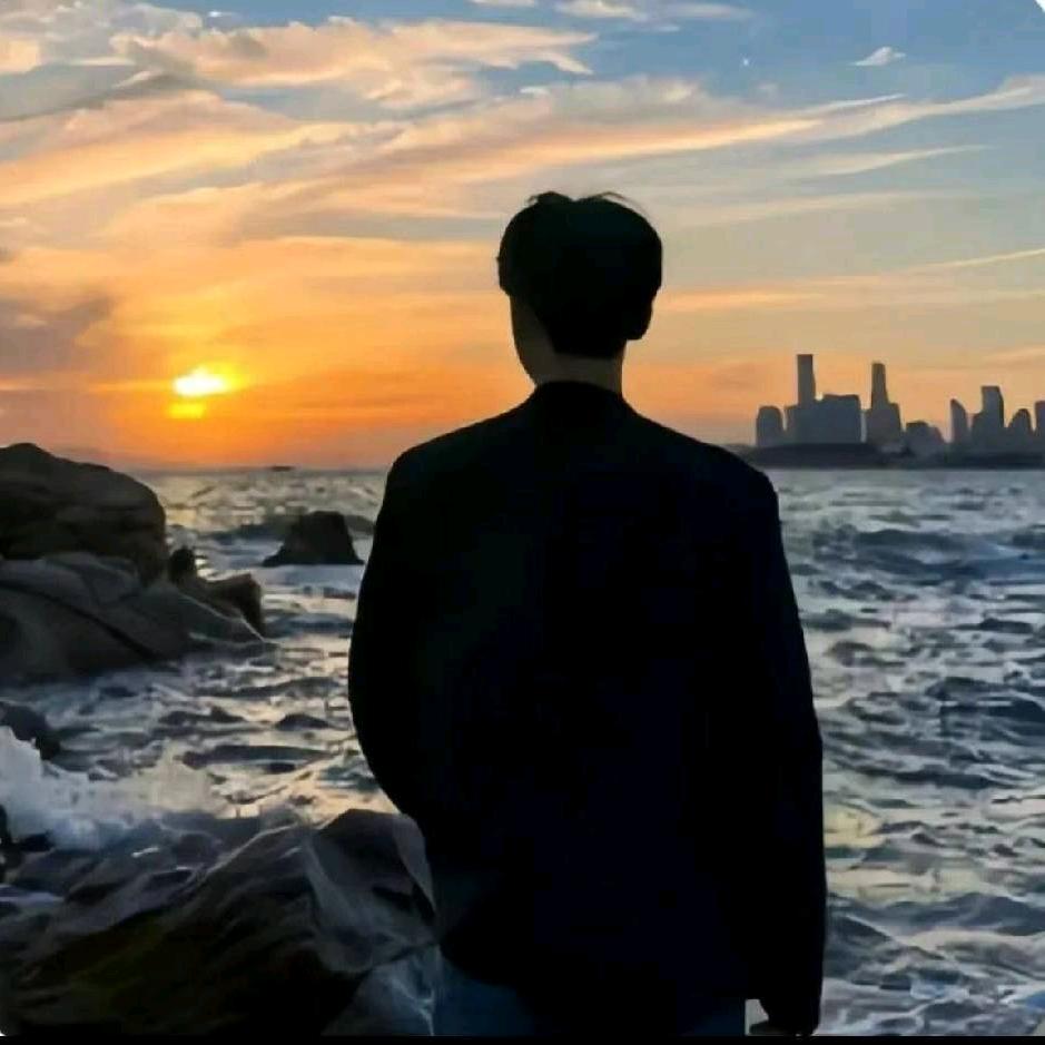 桂林信息科技学院李学长【薇❤️秒回】