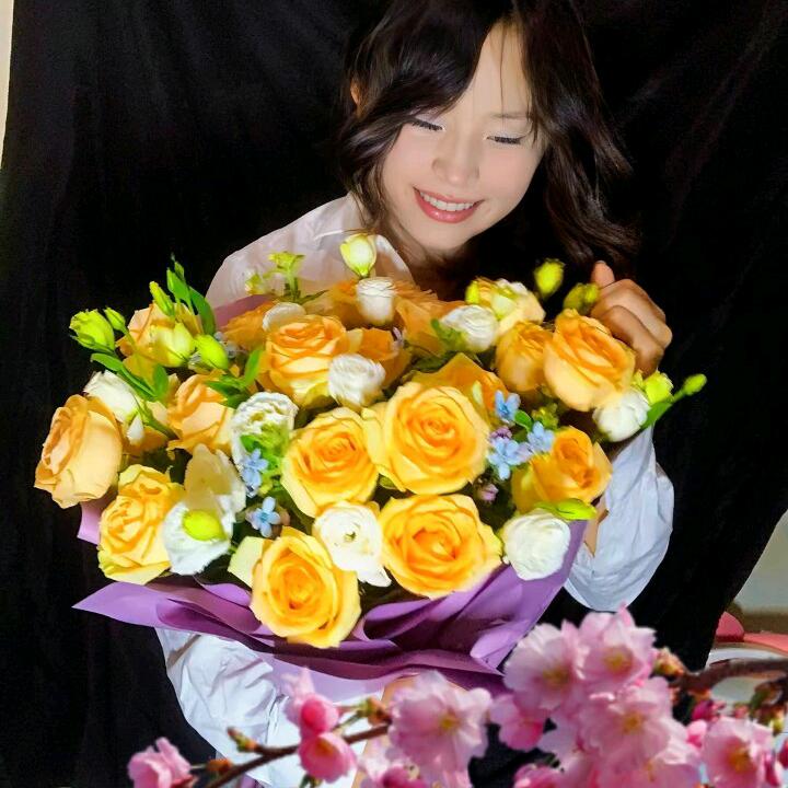 蓝莓，👨‍👩‍👧孕二胎中