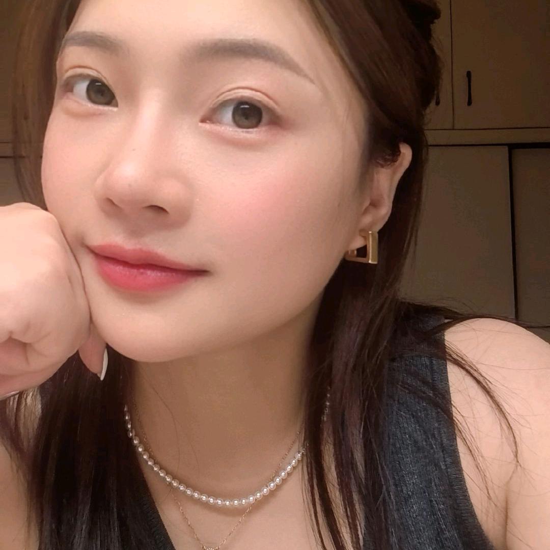 丹丹妹儿，菌乡居