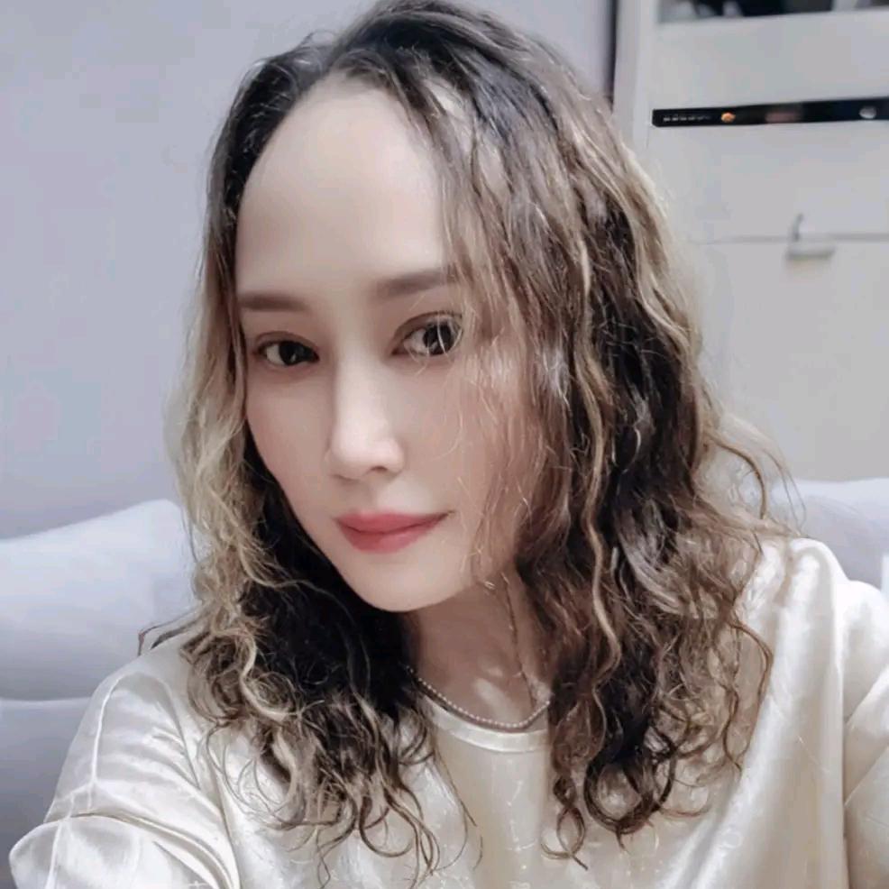 红红