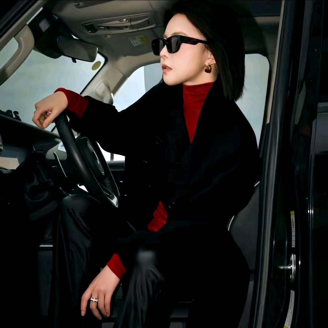 溶溶RONGRONG 质感女装