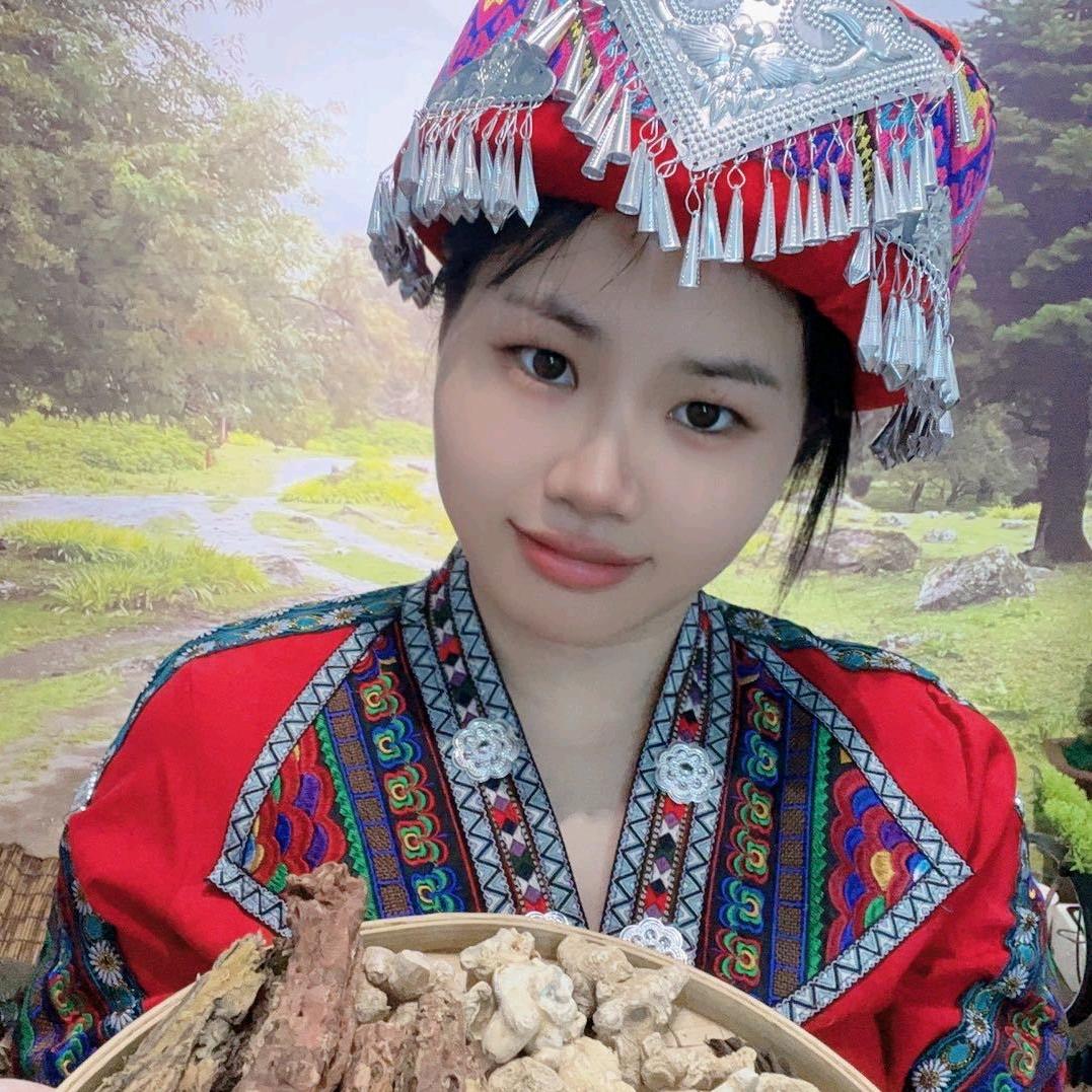 七表妹 皮夹克毕业