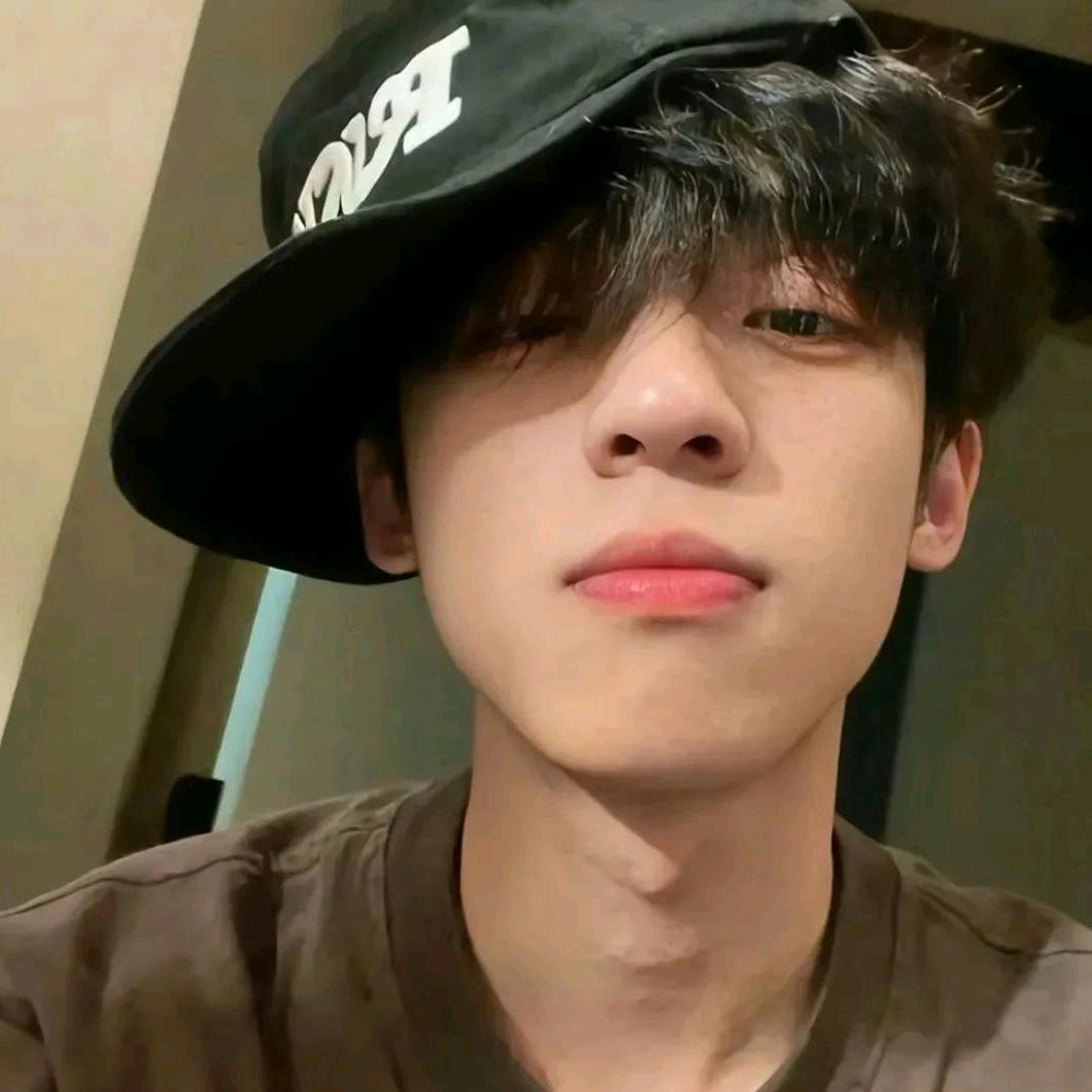 @小东不会打球🏀