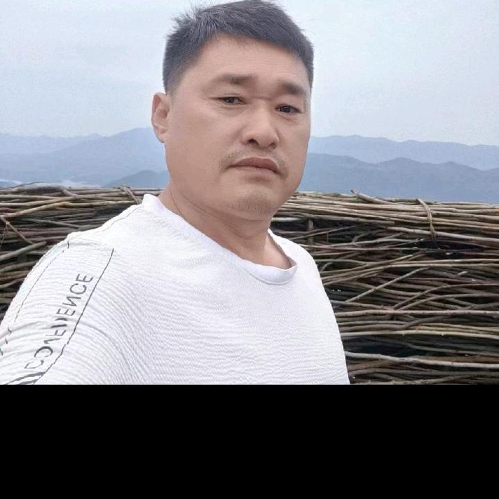 熊名瑶78年馬48岁