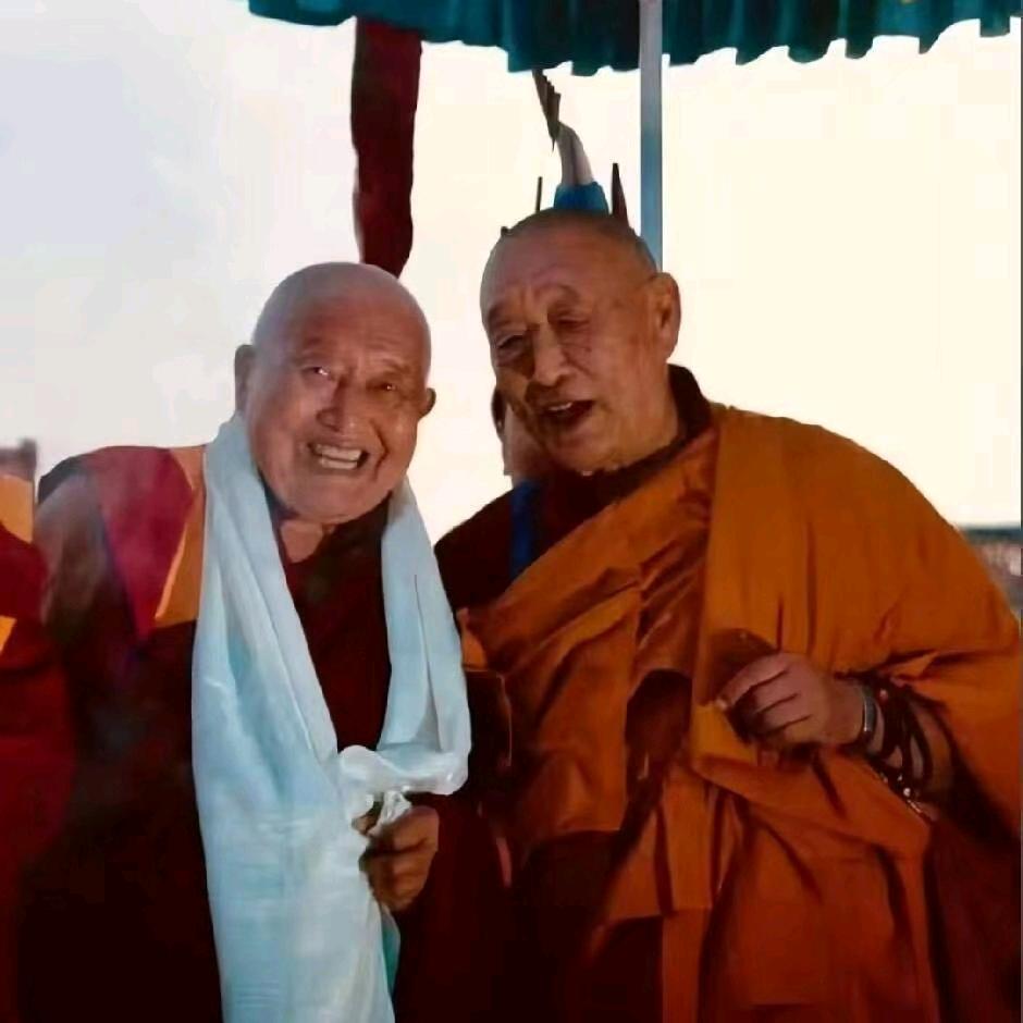 མ་སྐྱེས་ཨ་མ་🌷