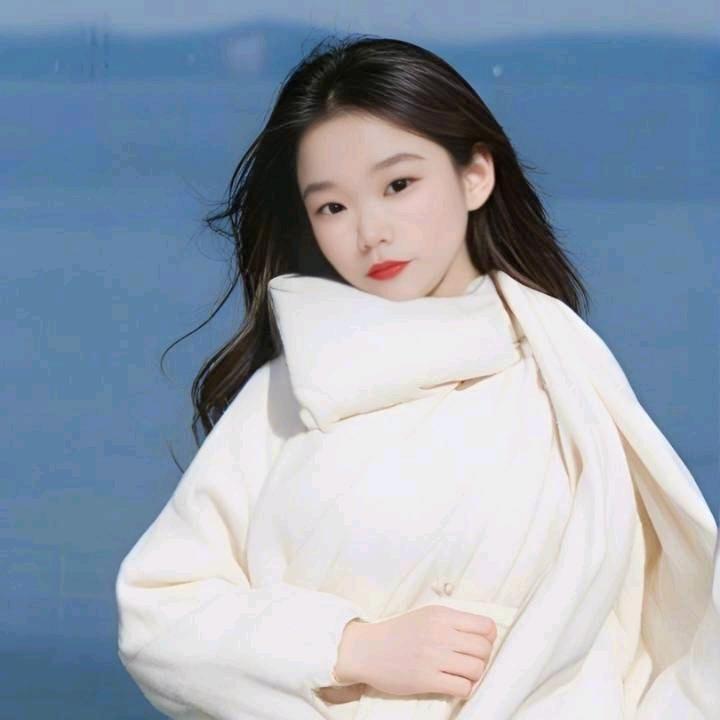 李ᩚ：ℳLi๓👑