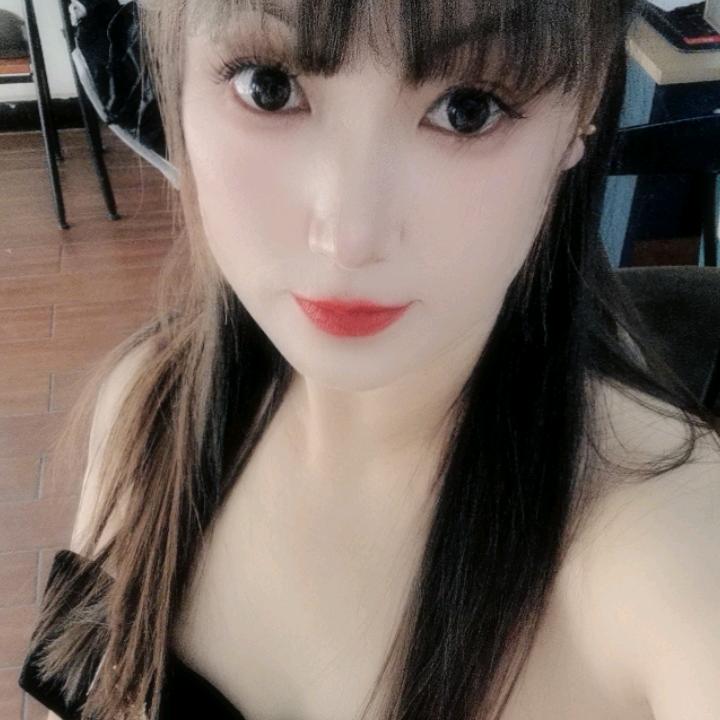 英子