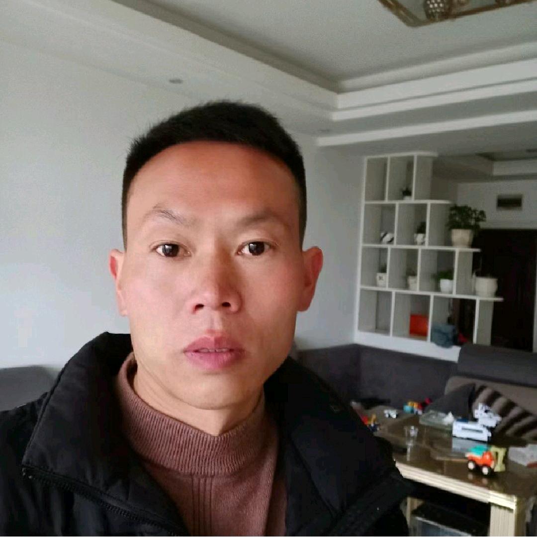 蓝天下白云☁