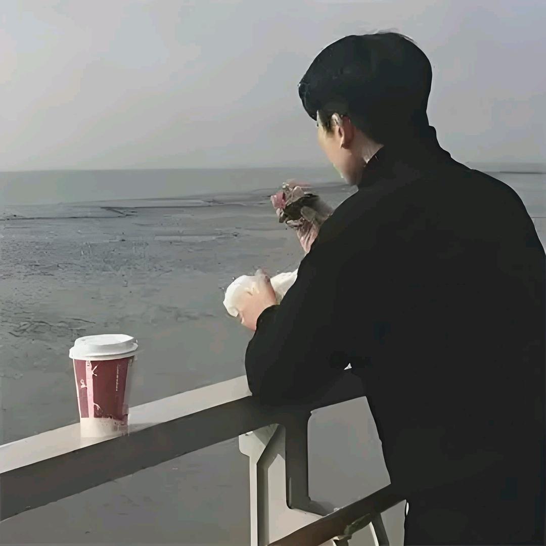ঞ᭄岁月的吻痕ꦿ࿐