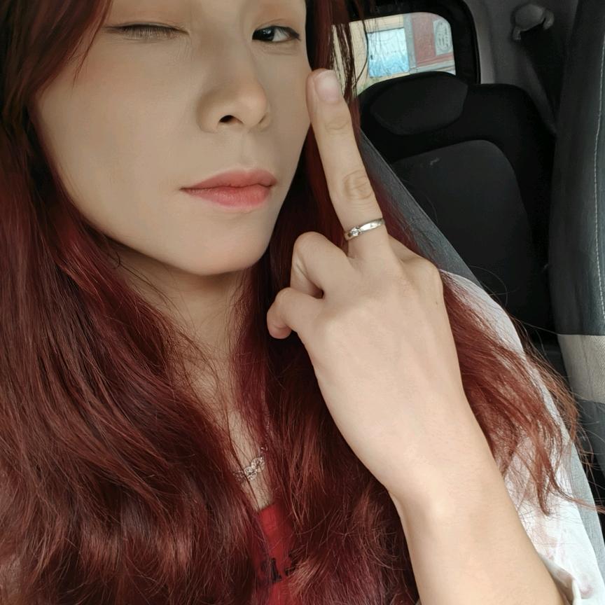 仙气飘飘小仙女。