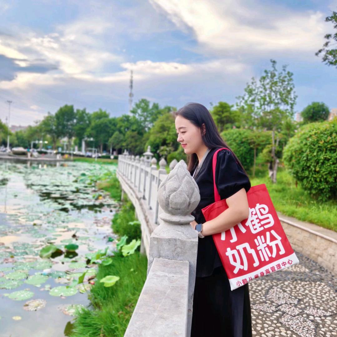 🎀小李一米七🎀