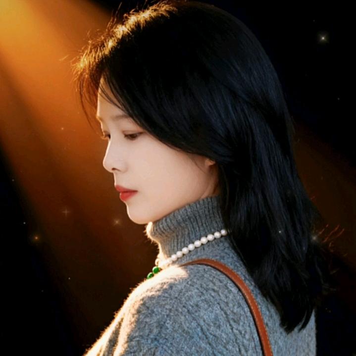 ℋღ᭄云淡🍒风轻💞࿐