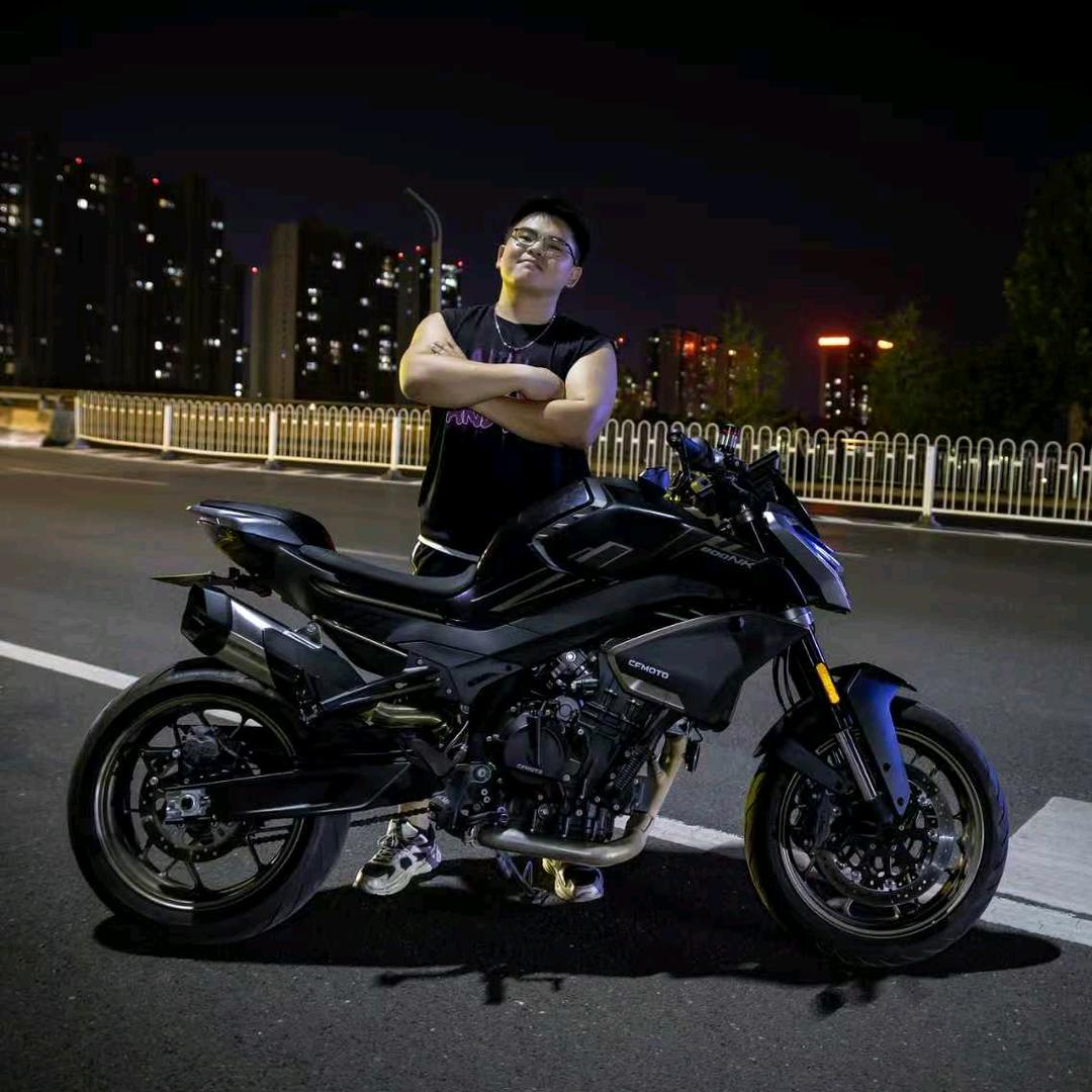 起点机车（莫语）