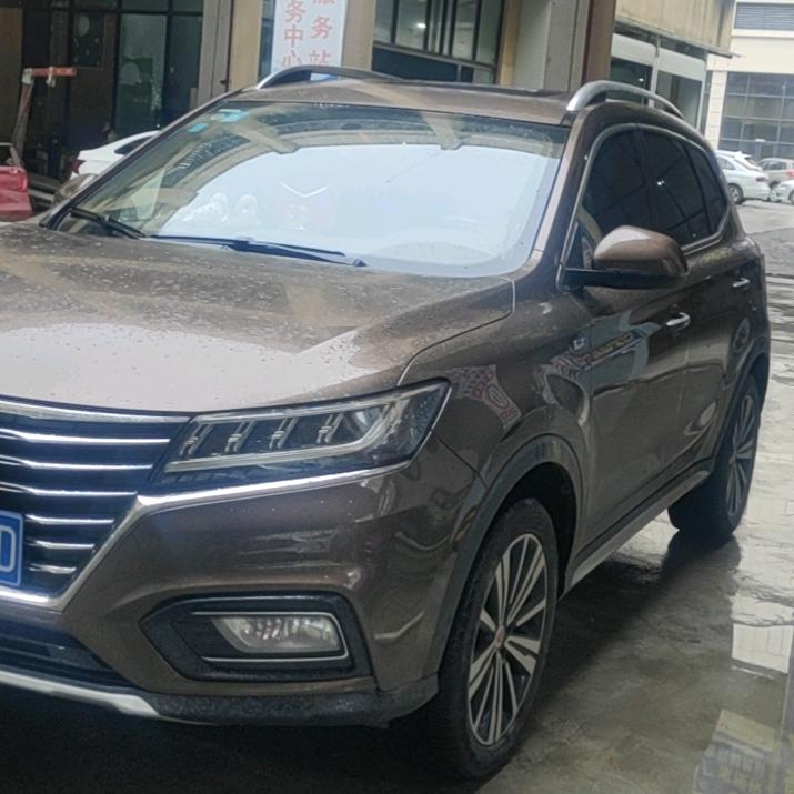 爱唱情歌的，昌哥